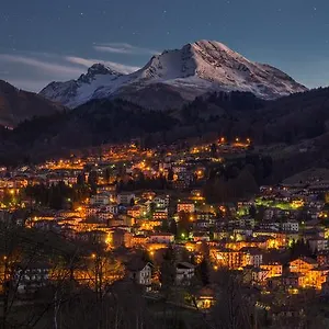 https://wine-bar-hotel-moderno-e-mori.it-lombardy.com
